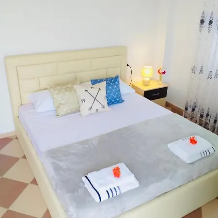 Pashos House Tatil Evi Fier